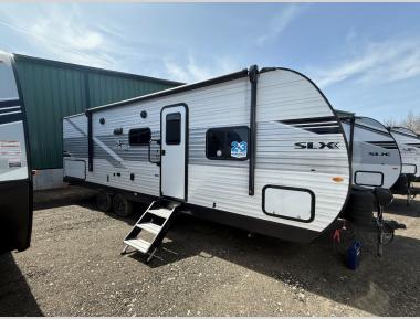 STOCK IMAGES MAY BE SHOWN. COLORS AND SPECS MAY VARY. PLEASE ASK FOR EXACT DETAILS ON THIS RV.
