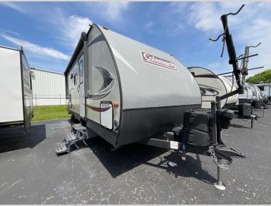 2019 Dutchmen Coleman Light LX 2551Bh Exterior