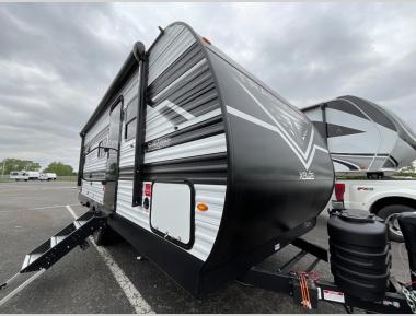 2025 Grand Design Transcend 20MKX Exteror