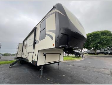 2021 Forest River Heritage Glen 370BL Exterior