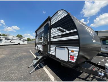2026 Grand Design Transcend 151RB Exterior
