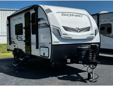 2026 Venture Sonic 190VBR Exterior
