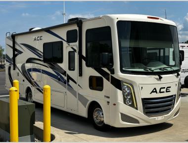 2023 Thor ACE 29D Exterior