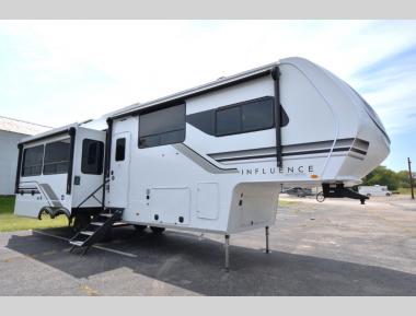 DISPLAYIG STOCK PHOTOS, CONFIRM OPTIONS WITH CAMPERS INN RV LOUISVILLE 812-282-7718