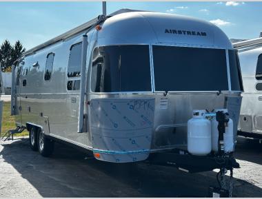 2026 Airstream Globetrotter 27FBQ Exterior