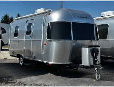 2026 Airstream Bambi 20FB Exterior
