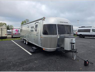 2016 Airstream International 30FB Exterior