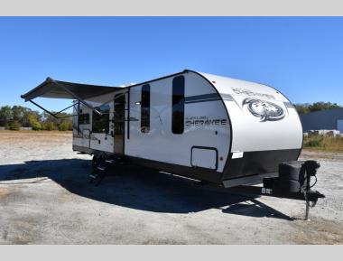 Left Front Corner - Awning Extended