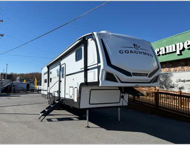 DISPLAYING STOCK IMAGES, COLORS & STYLES MAY VARY