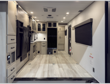 DISPLAYING STOCK IMAGES, COLORS & STYLES MAY VARY