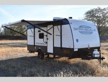 Left Front Corner - Awning Extended