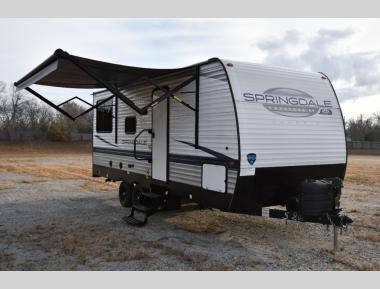 Left Front Corner - Awning Extended