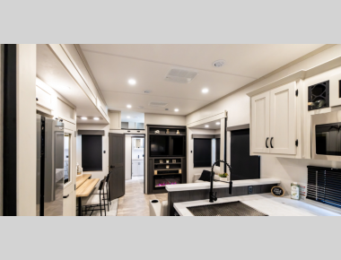 DISPLAYING STOCK IMAGES, COLORS & STYLES MAY VARY