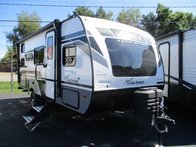 THIS UNIT IS DISPLAYING 2024 STOCK PHOTOS. PLEASE CONFIRM OPTIONS WITH THE DEALER