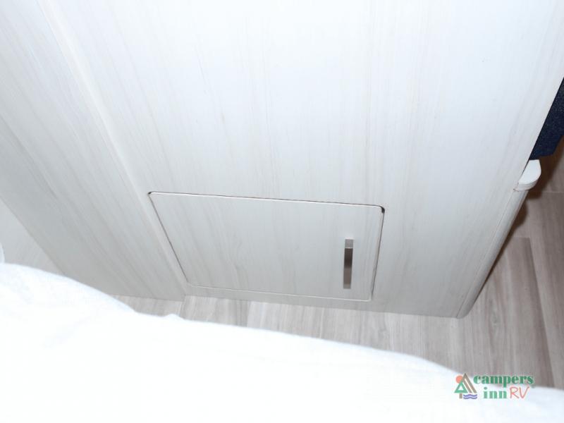 Airstream Bambi Image