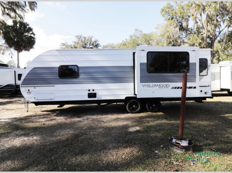 RV listing image