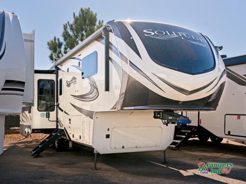 RV listing image