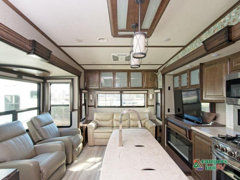 RV listing image