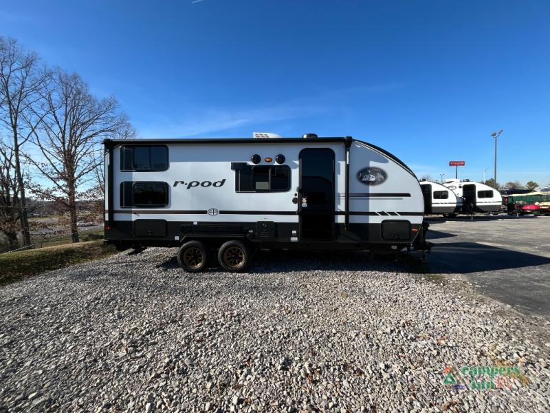 RV listing image