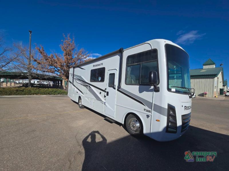 RV listing image