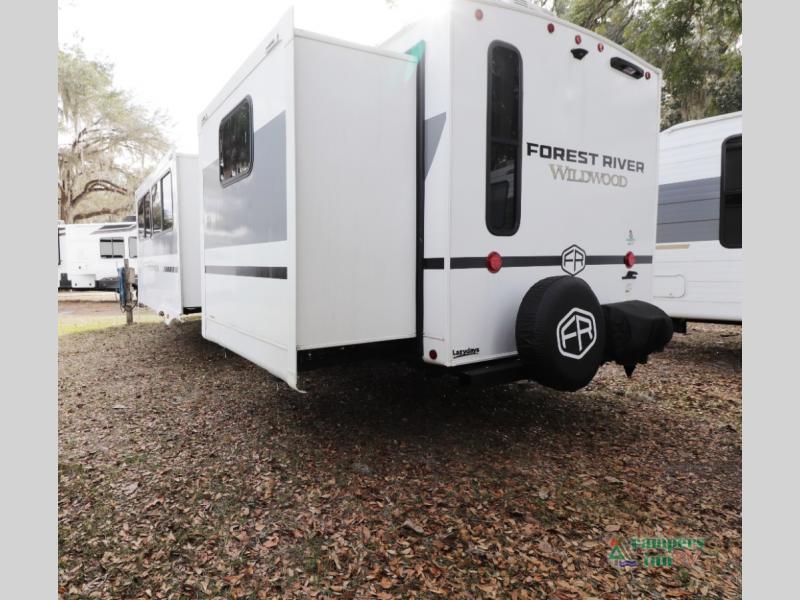 RV listing image