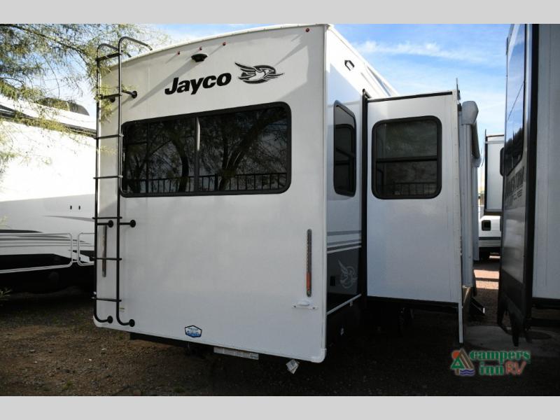 RV listing image
