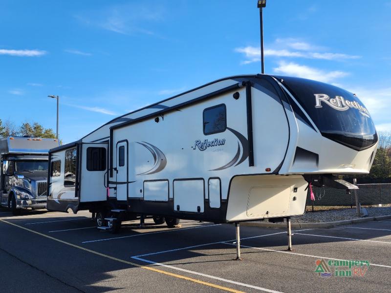 RV listing image