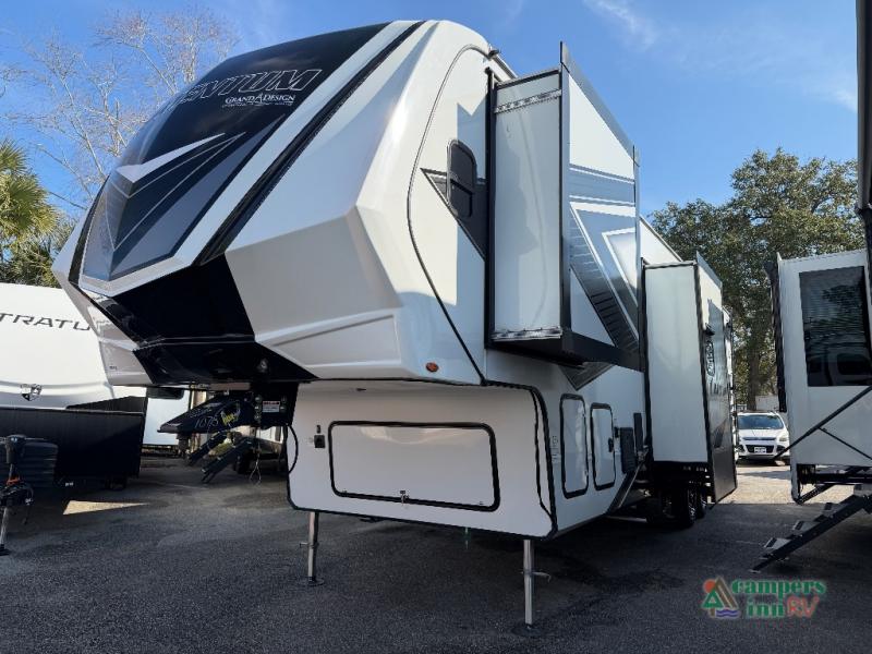 RV listing image