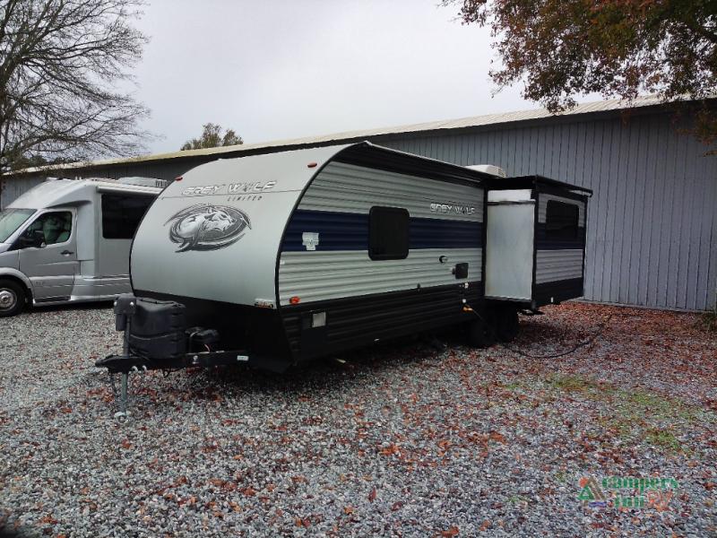 RV listing image