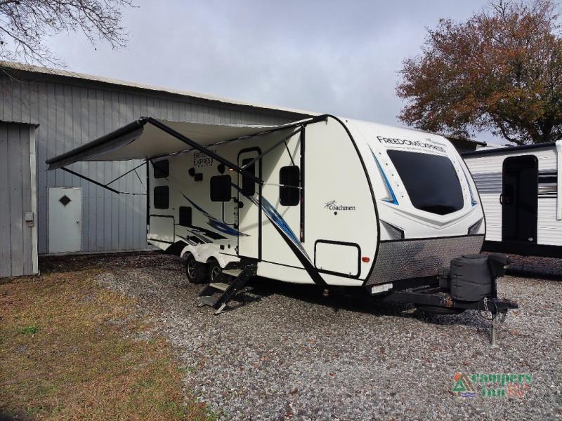 RV listing image