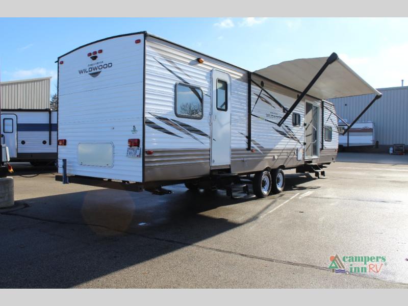 RV listing image