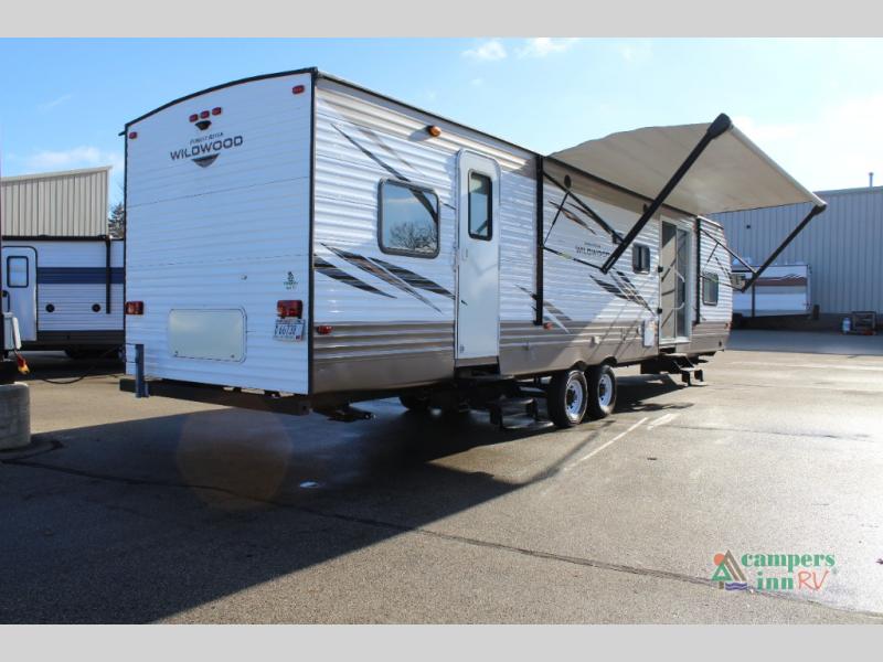 RV listing image