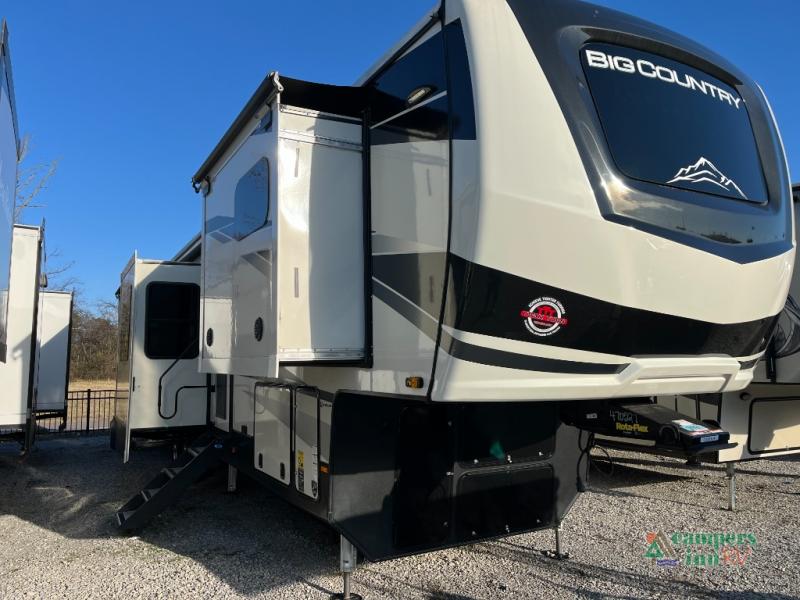 RV listing image