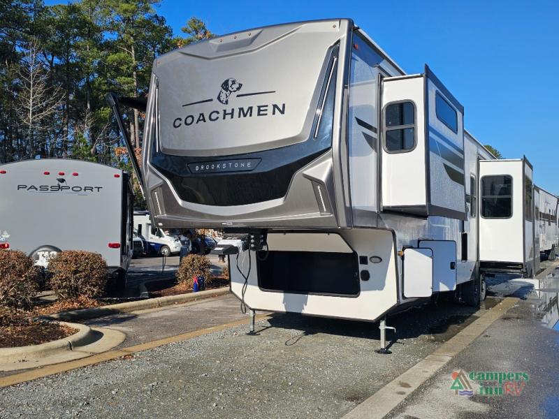 RV listing image