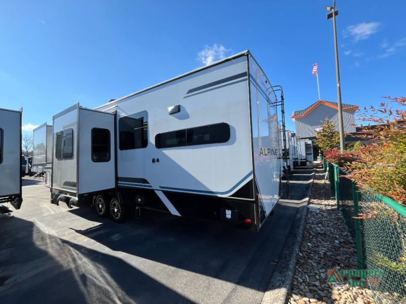 RV listing image