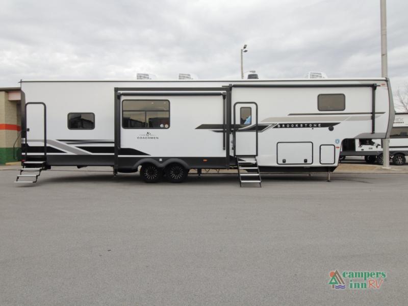 RV listing image