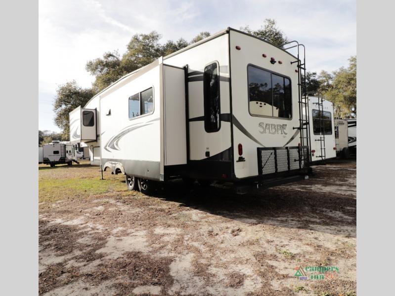 RV listing image