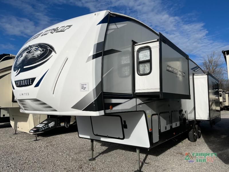 RV listing image