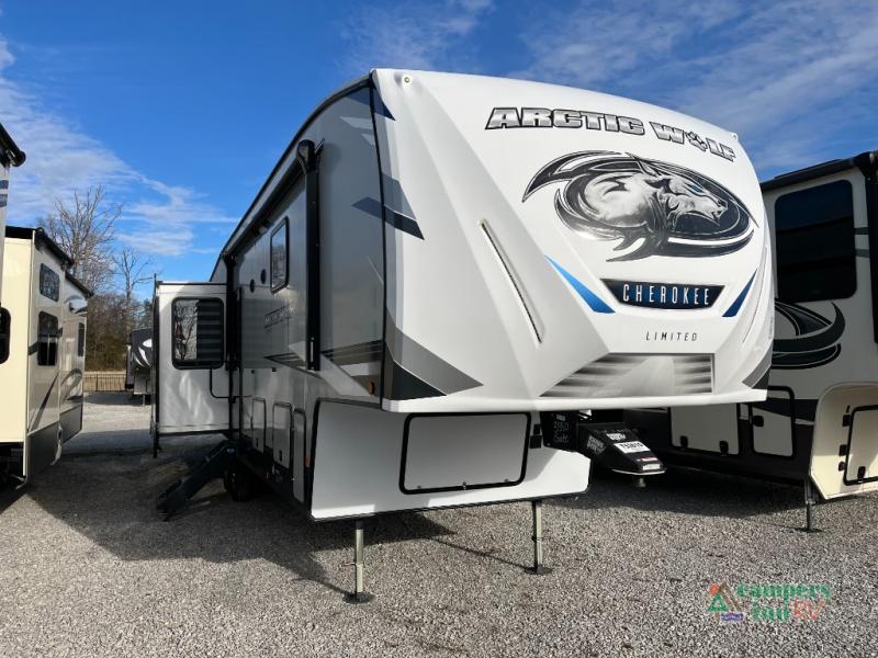 RV listing image