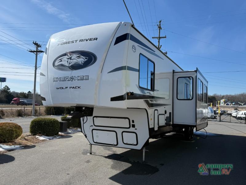 RV listing image
