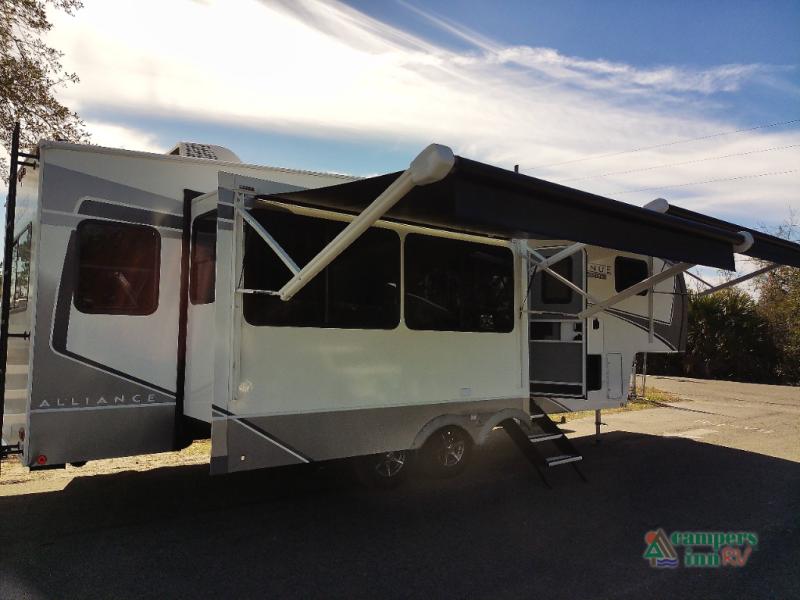 RV listing image