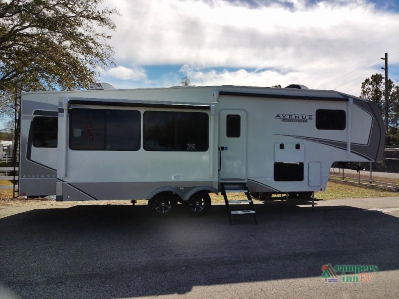 RV listing image