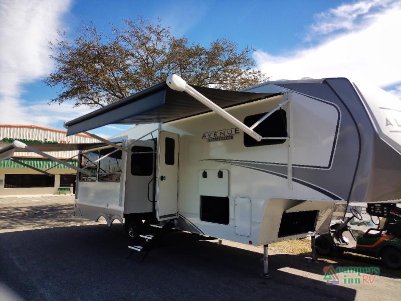 RV listing image