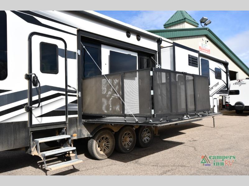 RV listing image