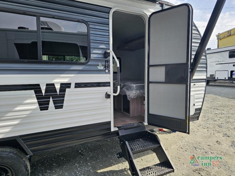 RV listing image