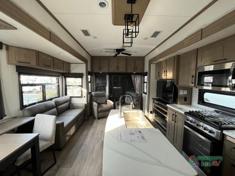 RV listing image