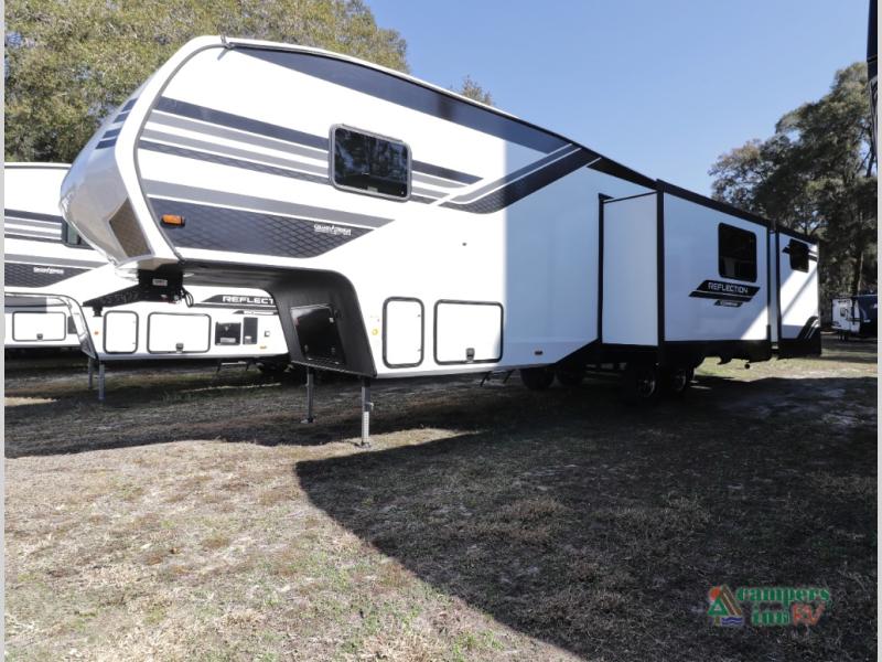 RV listing image