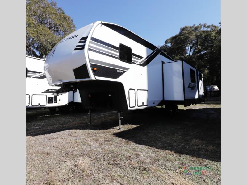 RV listing image