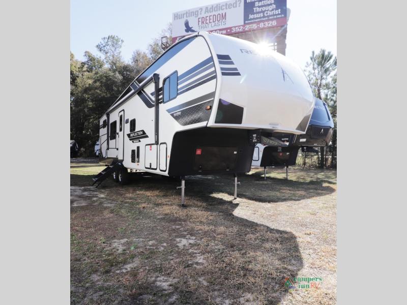 RV listing image