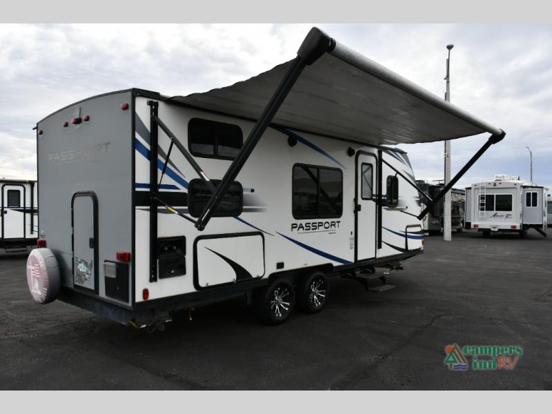 RV listing image